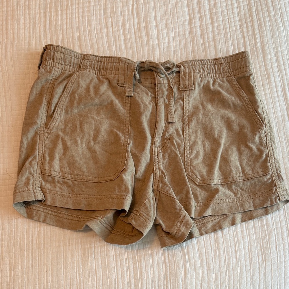 American Eagle Outfitters Stretch Tan Shorts